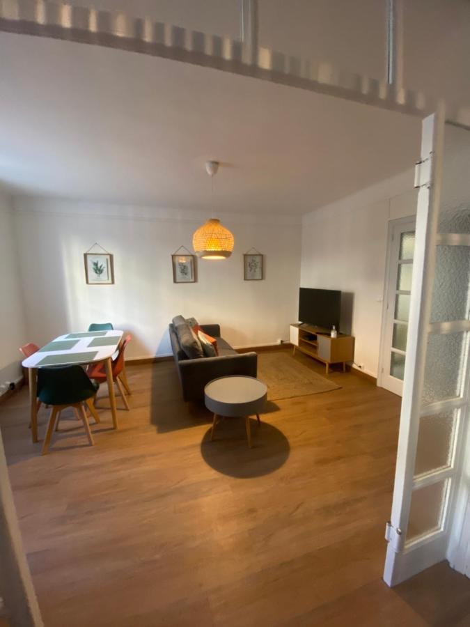 Gite En Rdc 72M2 - 2 Chbres - Box Velos - Parking Бур-Сент-Андеоль Экстерьер фото